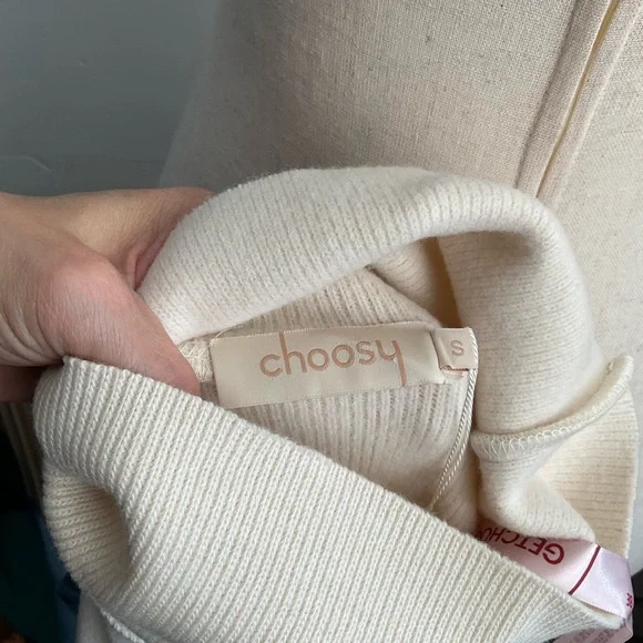 Choosy Cream Turtleneck Oversized Balloon Sleeve Boyfriend Sweater - Picture 7 of 10